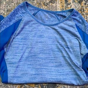 Women’s athleta long sleeve blue top